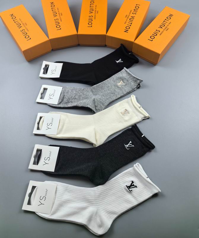 LV socks 18